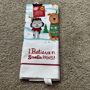 NWT Christmas House I Believe in Santa Paws! Cat Dog Microfiber Hand Towel